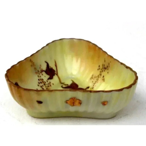 Vtg 1915 Asian Japanese Style Hand Painted W/ Gold Porcelain Condiment Dish - Picture 2 of 3